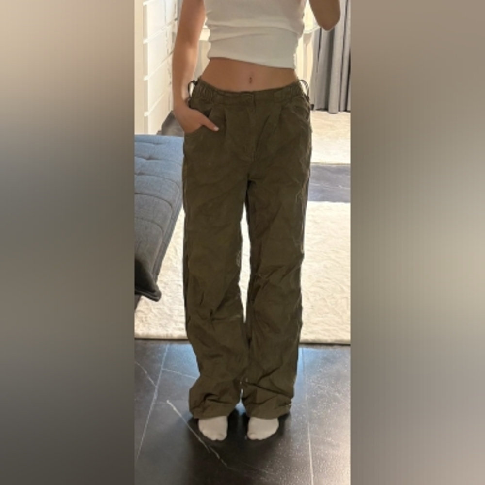Bershka Khaki Cargo Trousers